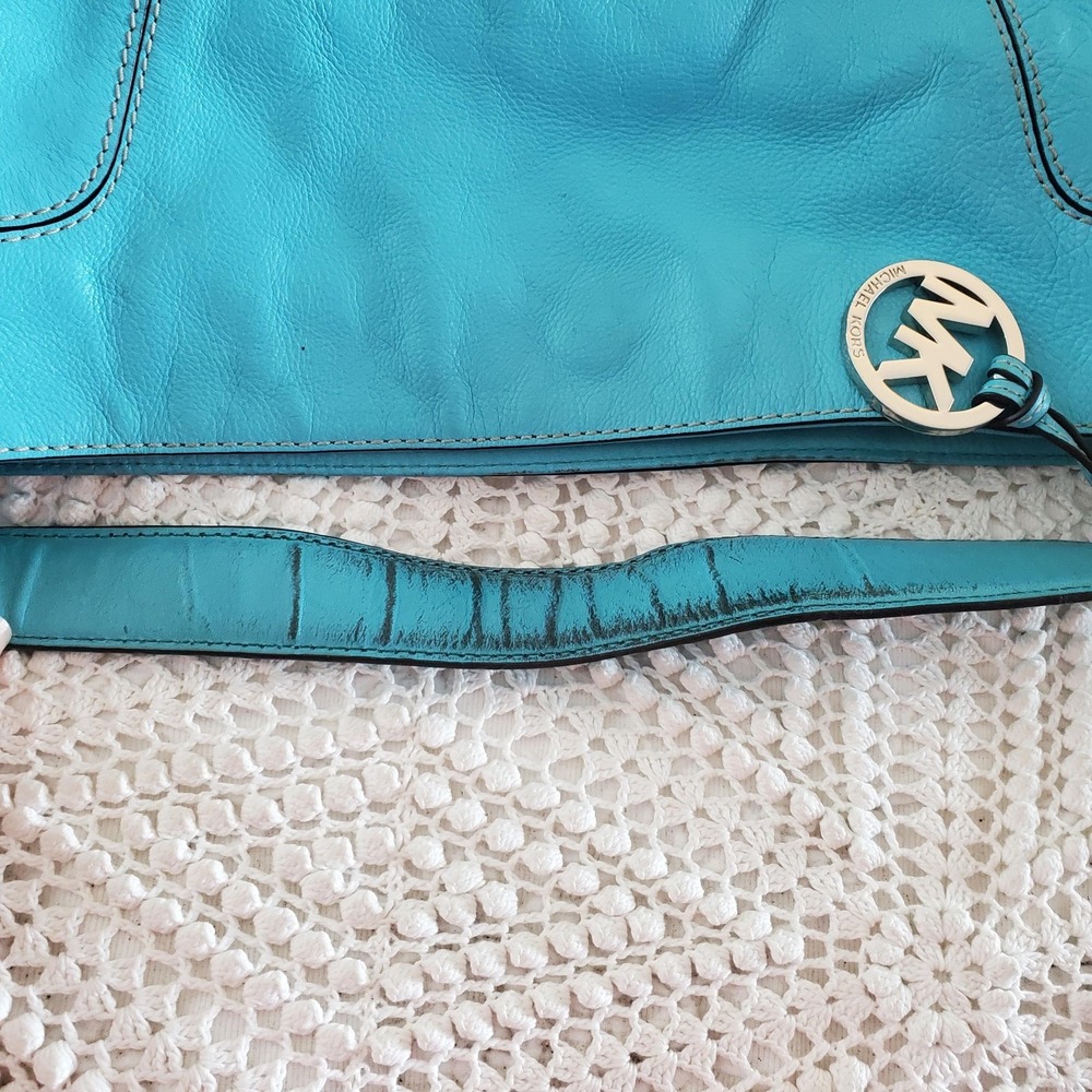 Michael Kors Hobo Bag Womens Large Turquoise Leather Shoulder Purse Brookville - Picture 10 of 10